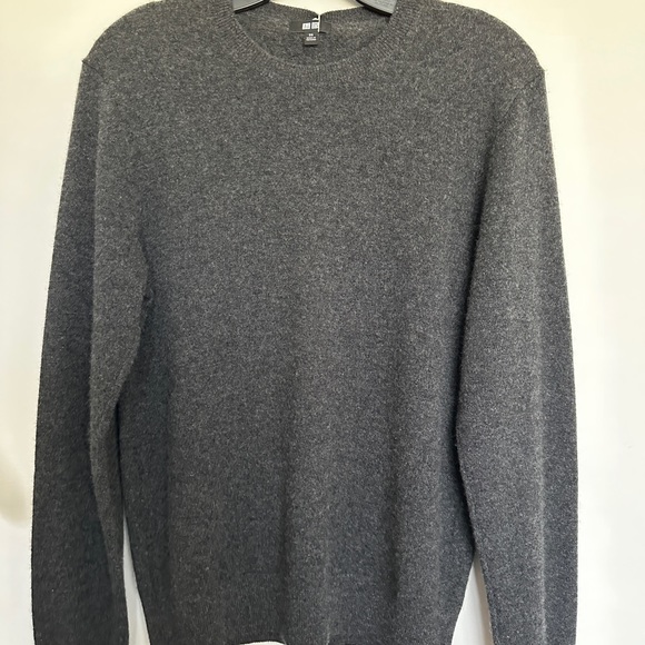UNIGLO Cashmere Crew Neck Long-Sleeve Sweater unisex - Picture 2 of 7